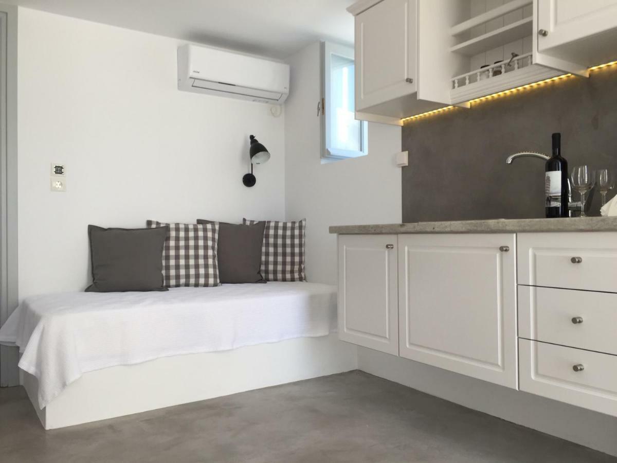 L'Arco Milos Suite آداماس المظهر الخارجي الصورة